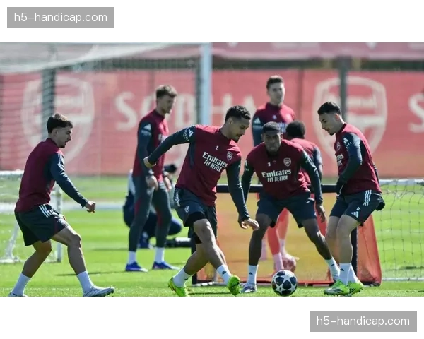 阿森纳葡萄牙体育互交白卷，枪手凭借首回合绝杀晋级